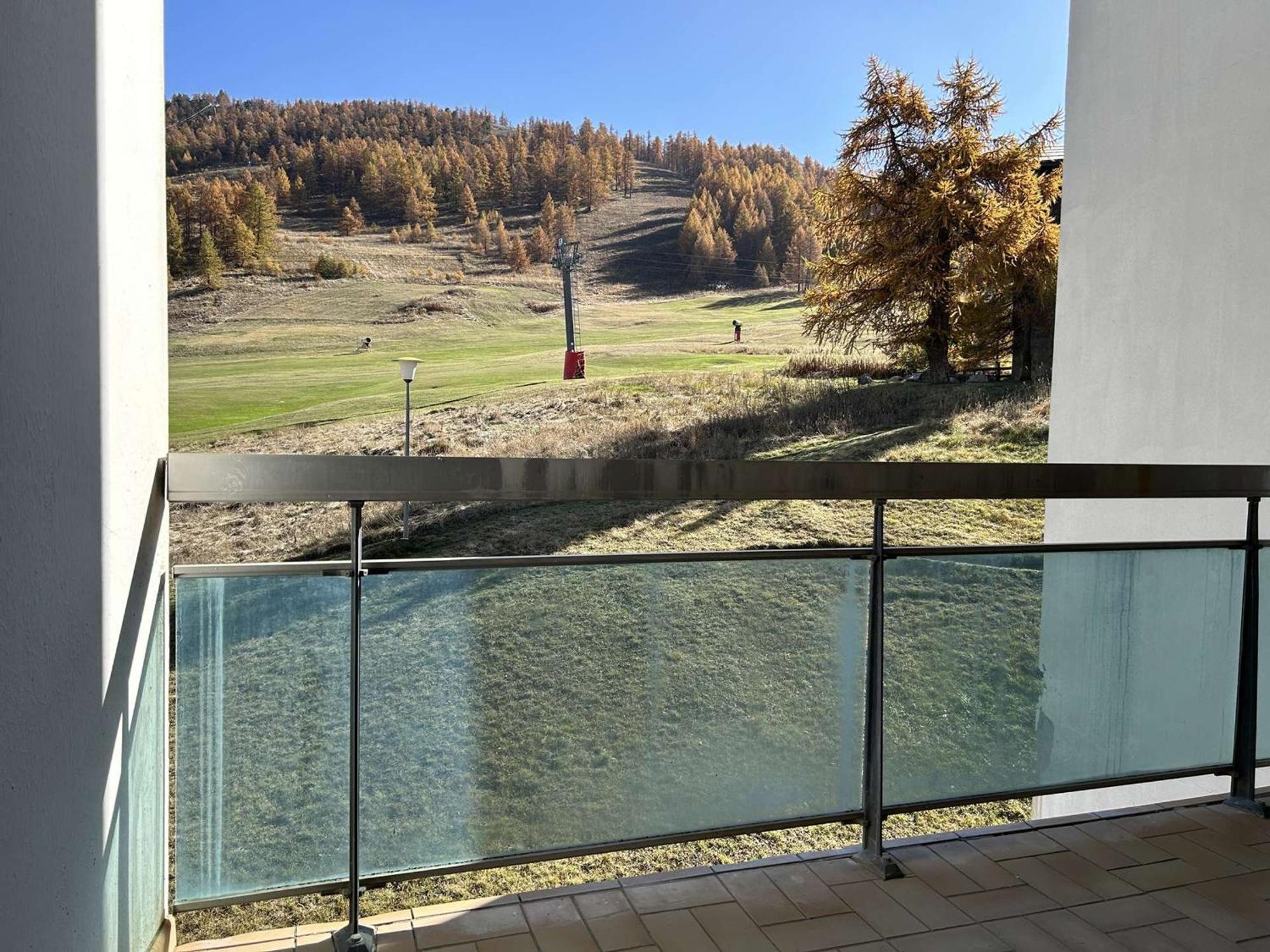 Appartement Skis Aux Pieds, 6 Pers Avec Parking, Montgenevre - Fr-1-330D-7 Экстерьер фото